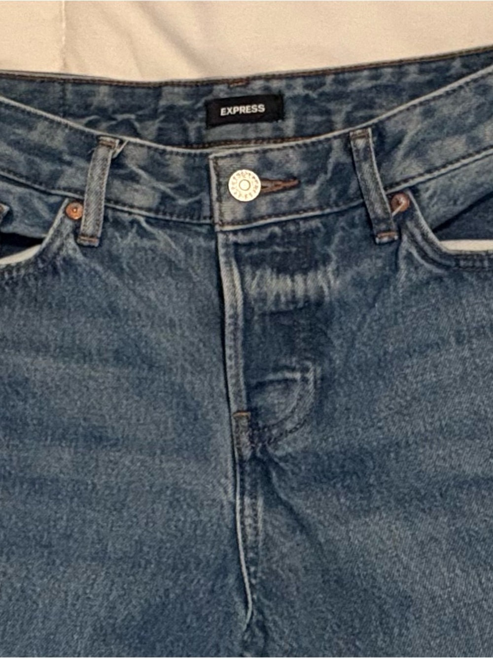 Express Relaxed Straight Low Rise size 0 R - Picture 2 of 6